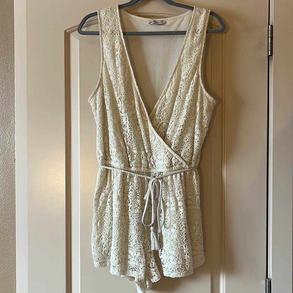 American Eagle Lace Romper